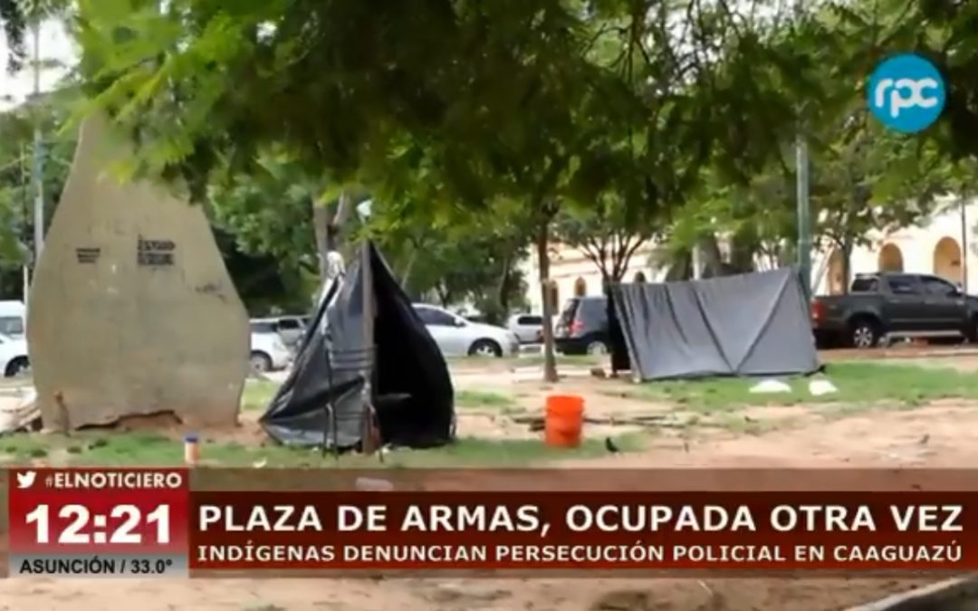 Indígenas acampan en Plaza de Armas