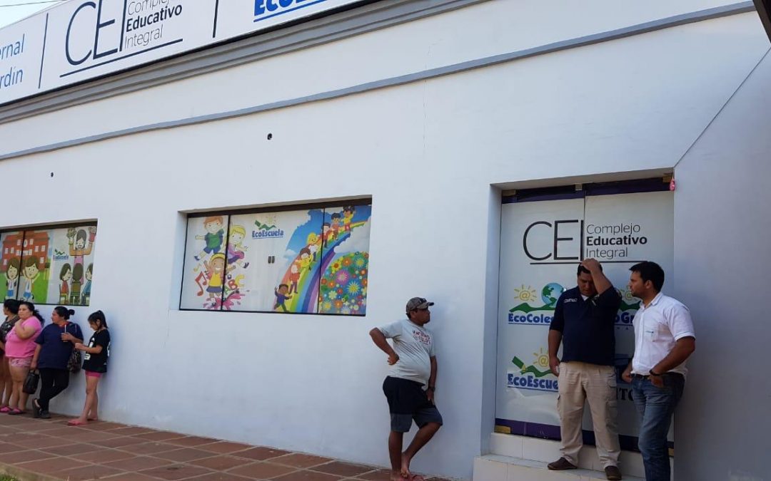 Docente muere baleada en su aula