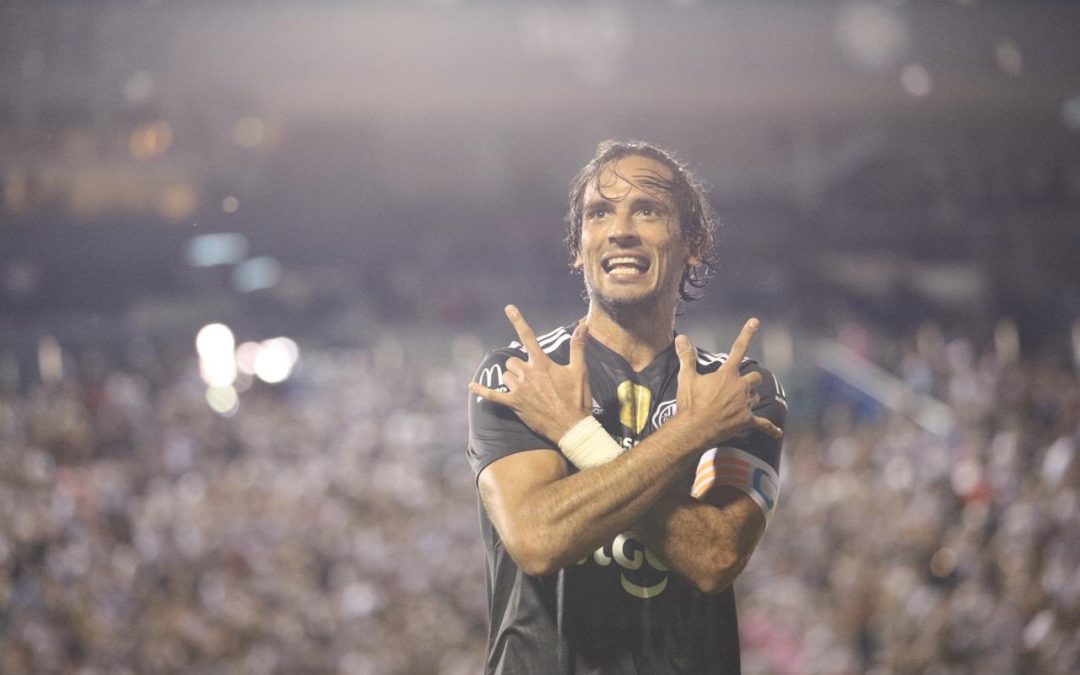No hay grito de campeón, aún.
