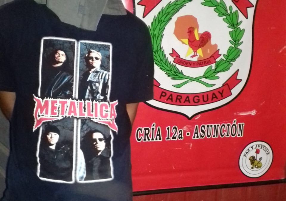 Amenazó de muerte a su pareja con un cuchillo