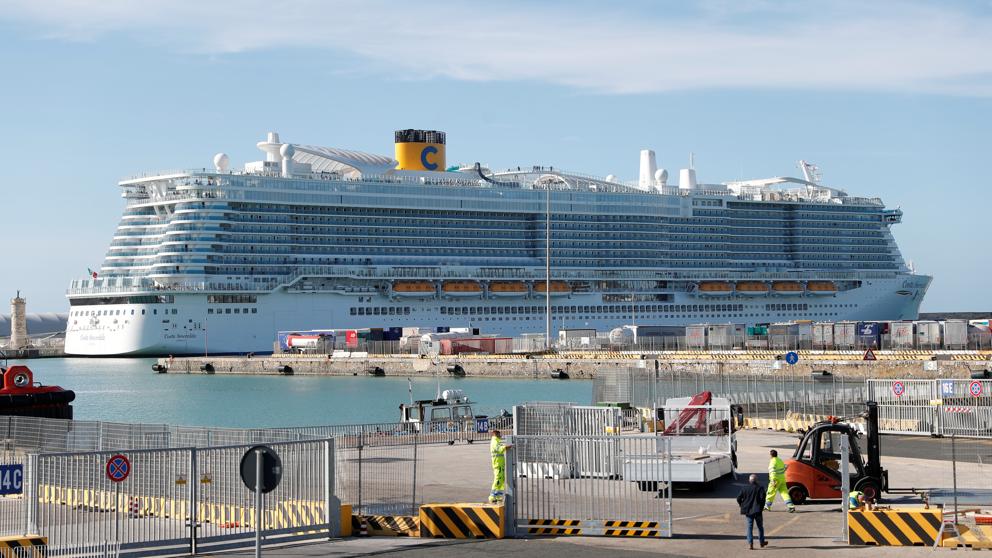 Paraguayos están a bordo de crucero bloqueado en Italia por posible caso de coronavirus