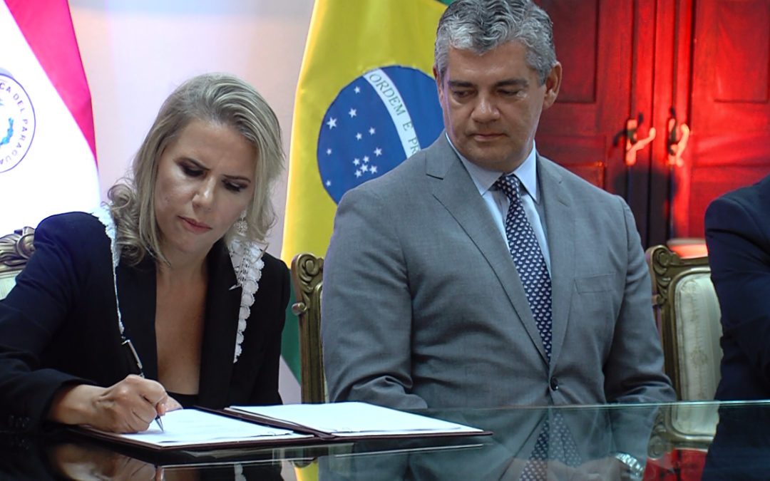 Paraguay y Brasil firman histórico acuerdo automotriz