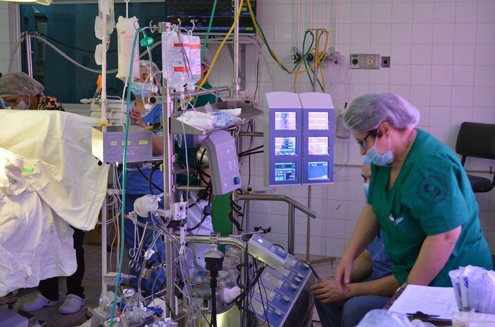 IPS suspenderá cirugías programadas para destinar camas a pacientes con dengue