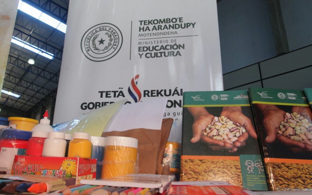 Escuelas públicas no deben realizar cobro de aranceles