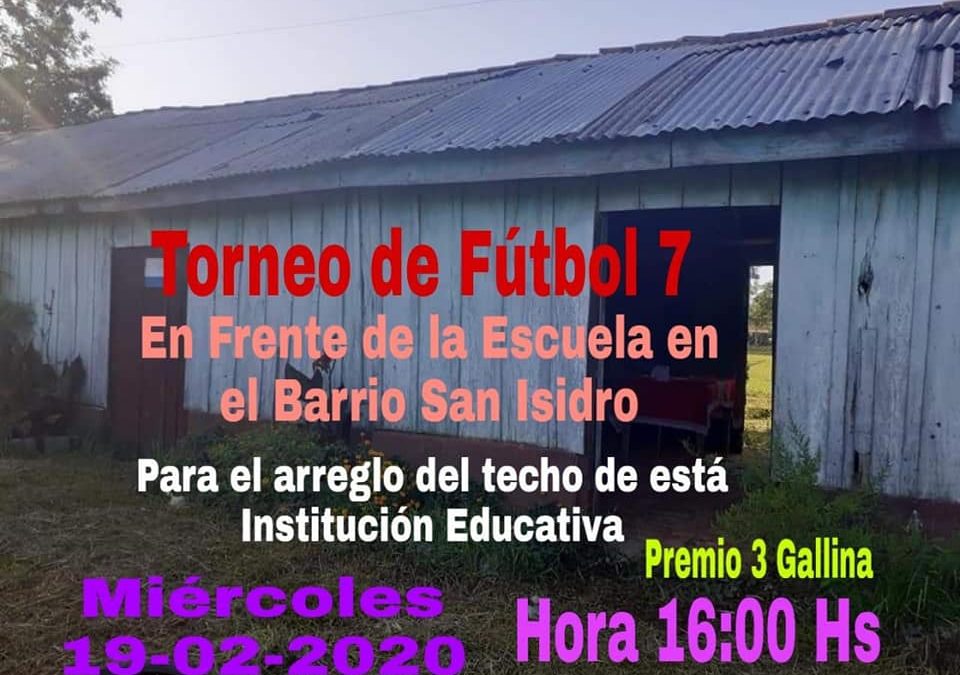 Gallinas y un lechón como premios de torneo de fútbol para reparar escuela en Caazapá