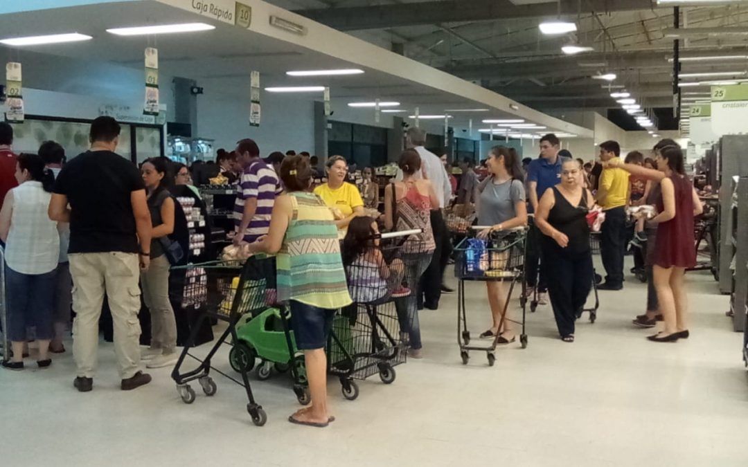 Aseguran que no habrá desabastecimiento en supermercados