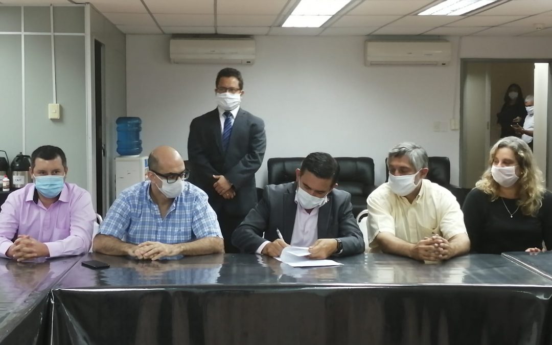 Instituciones privadas firman acuerdo con el MEC