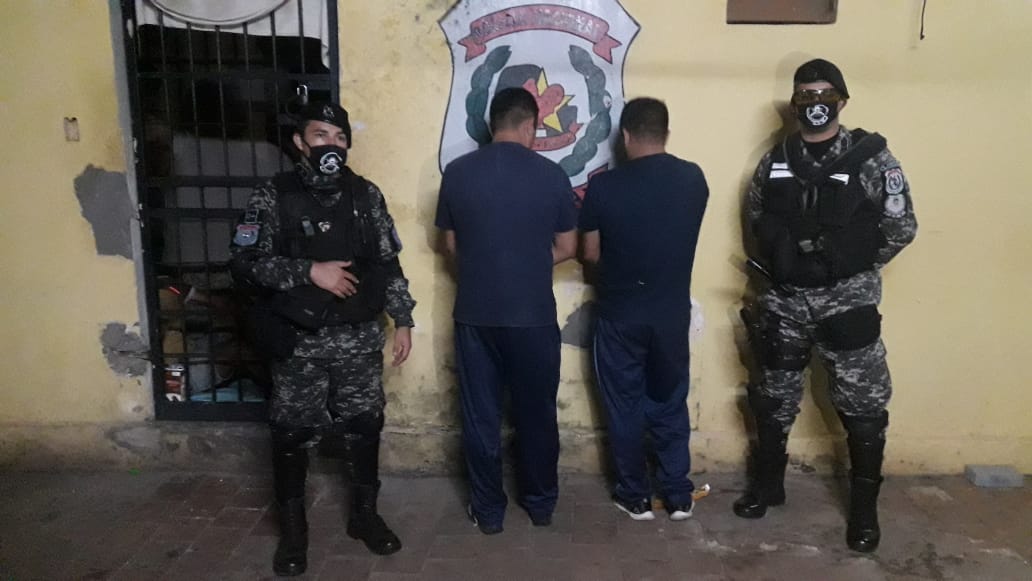 Detienen a dos militares por ingerir alcohol en la vía pública y atropellar barrera