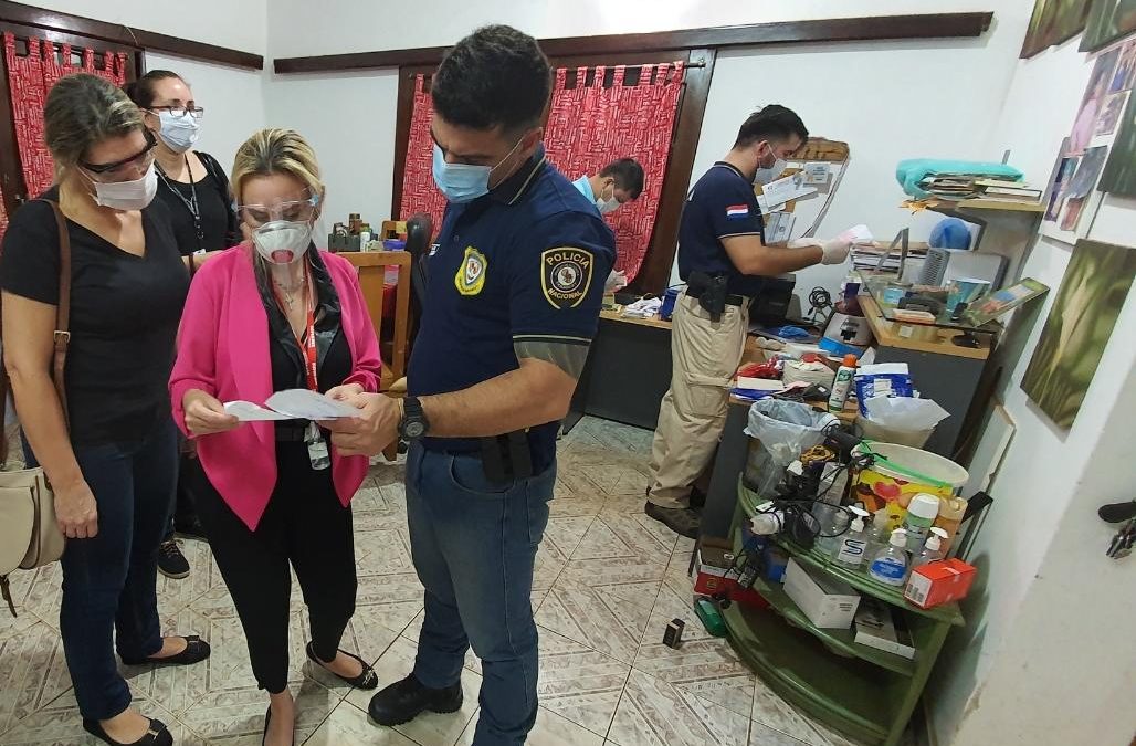 Caso clonación de chips: Allanaron vivienda de exdirector de DGEEC
