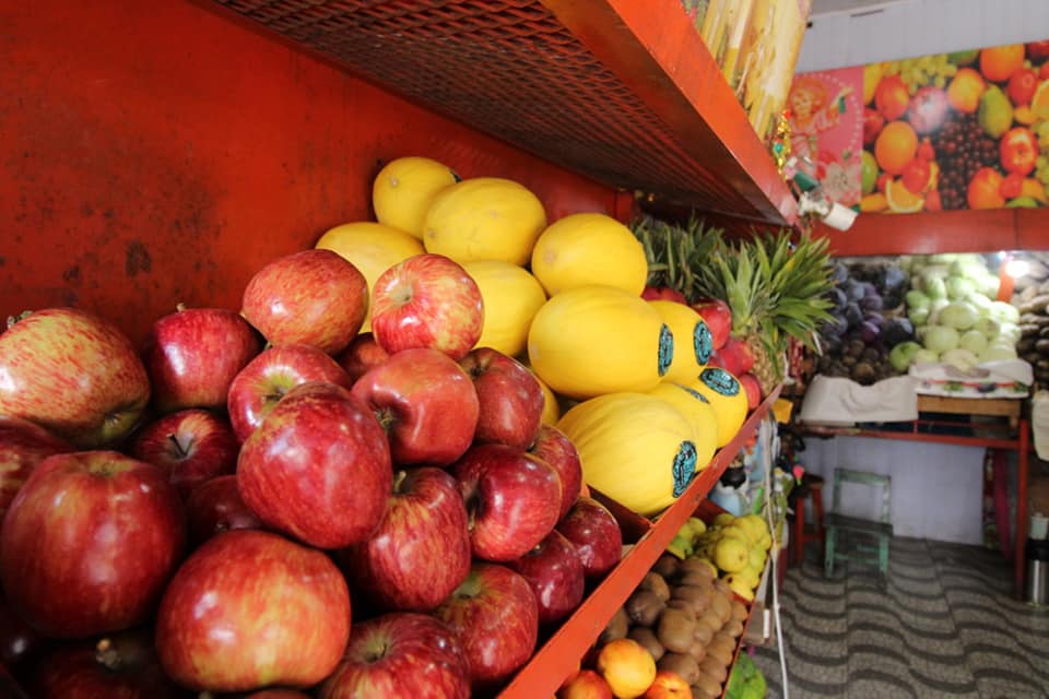 Frutas y verduras subieron de precio, pero bajaron la carne vacuna y combustibles