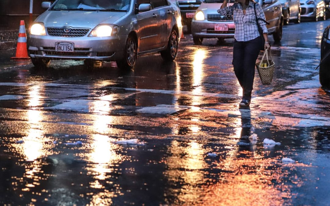 Anuncian tormentas eléctricas y descenso de la temperatura