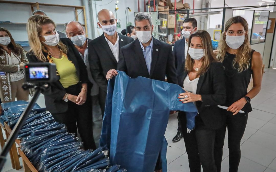 Abdo visitó industrias que integran el Acuerdo Nacional para compras públicas en Salud