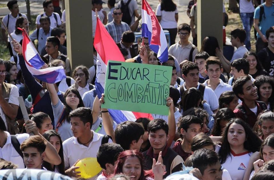 Fenaes exige al MEC poner en condiciones las aulas para el retorno a clases