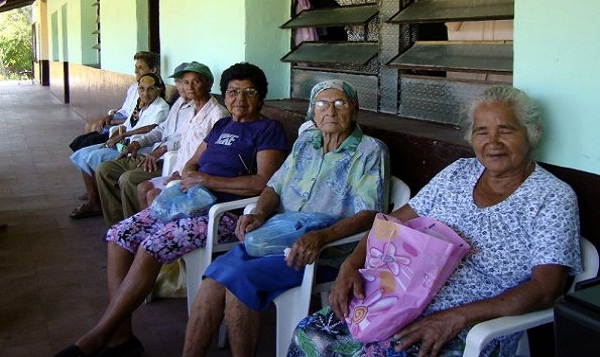 Prevén ampliación de pensión alimentaria para adultos mayores