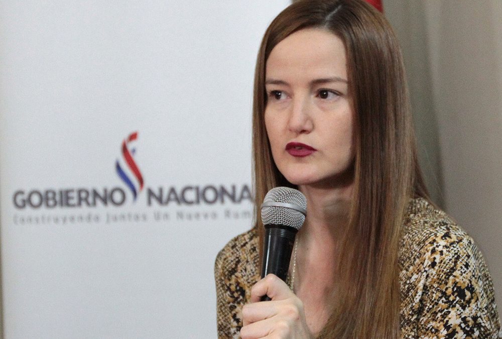Exministra de Senavitat: “el foco debe estar en los vulnerables”