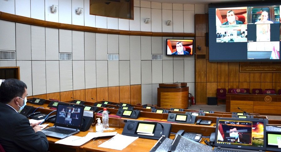 Senado reducirá funcionamiento presencial por 14 días ante caso de Covid-19
