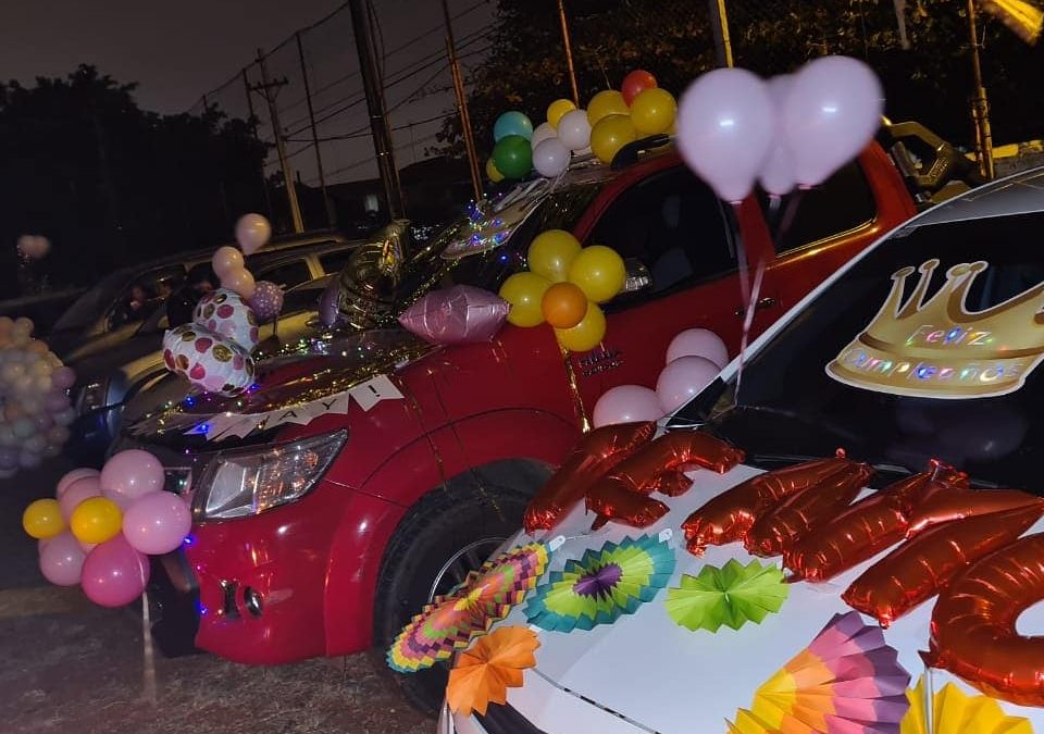 Emotivo festejo de 15, en modo Covid-19