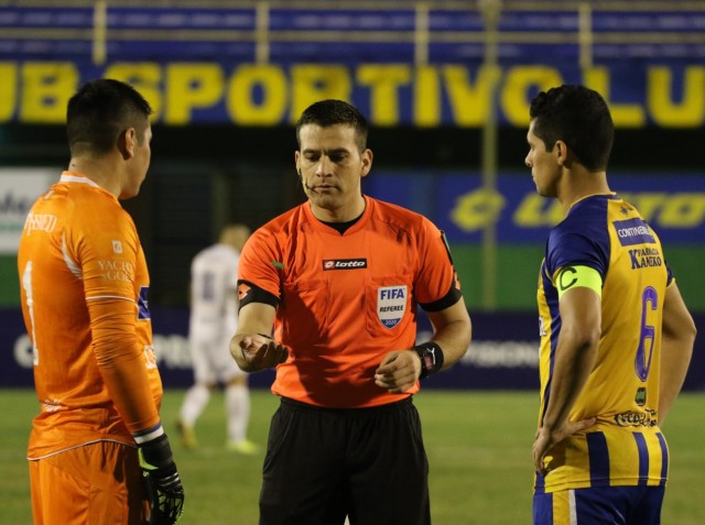 Confirman árbitros para la fecha 14 del Apertura