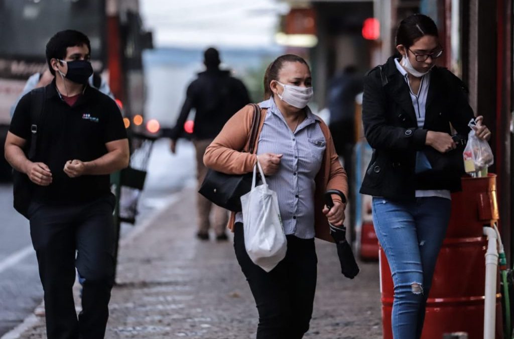 Trabajadores aislados por Covid-19 no tienen obligación de presentar prueba realizada
