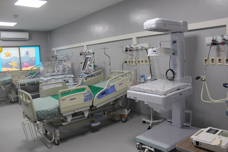 Ocupación de camas de terapia en el sector público llega al 90%