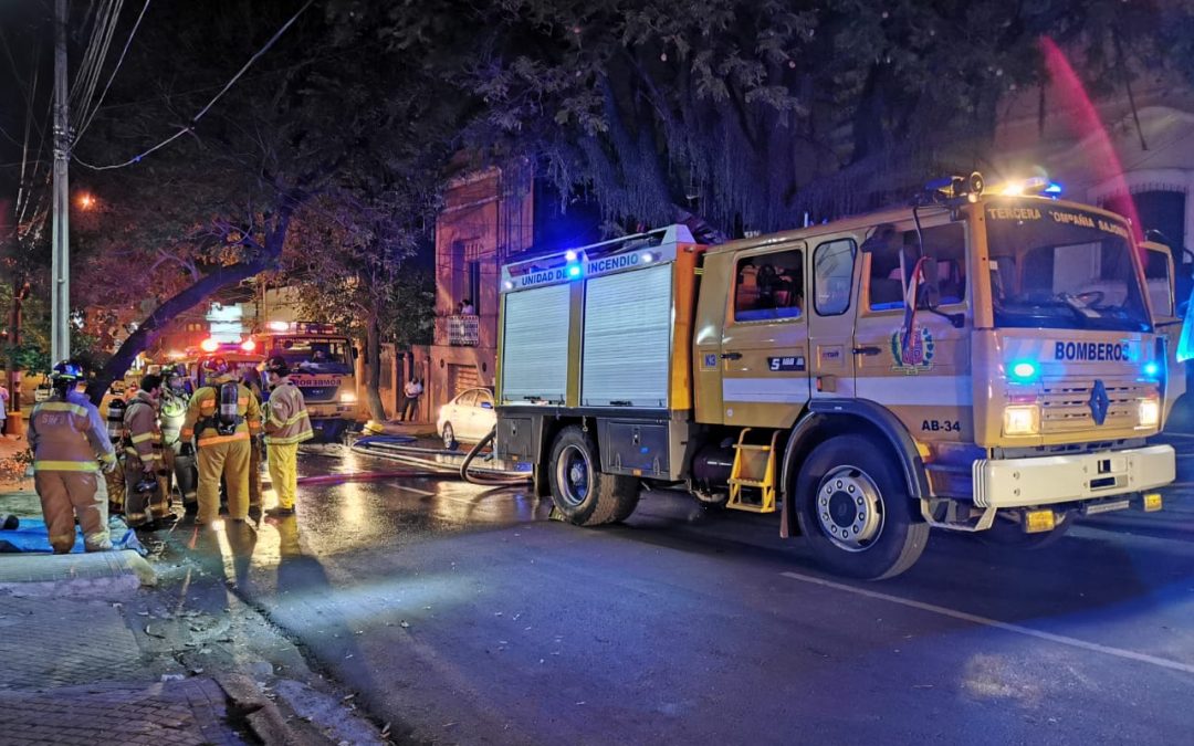Incendio afectó oficinas del Ministerio del Urbanismo