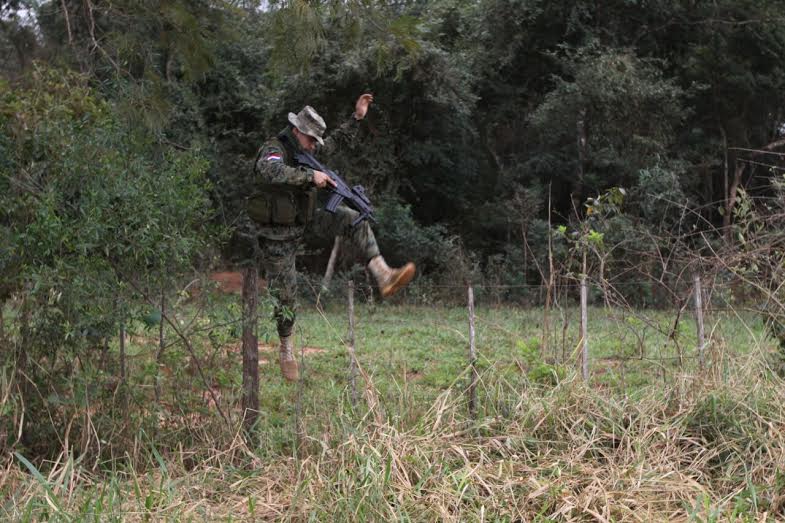 Llegan expertos colombianos que asesorarán en la búsqueda de secuestrados por el EPP