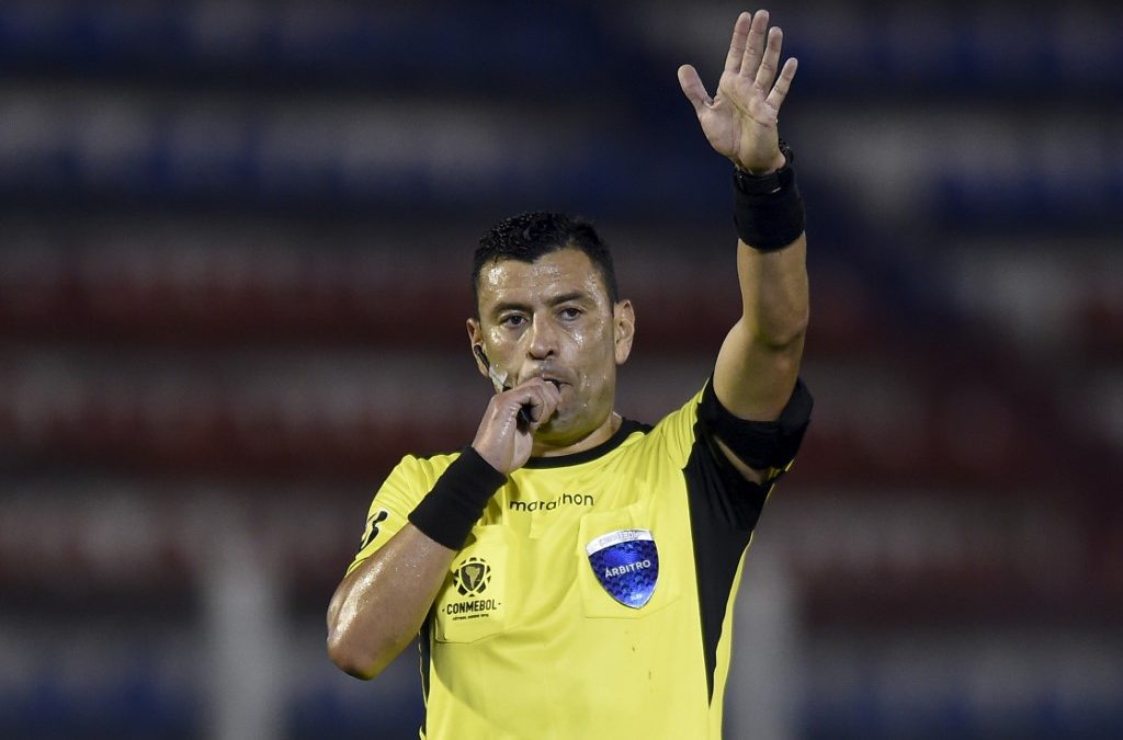 Fueron definidos los árbitros para los primeros partidos de las Eliminatorias