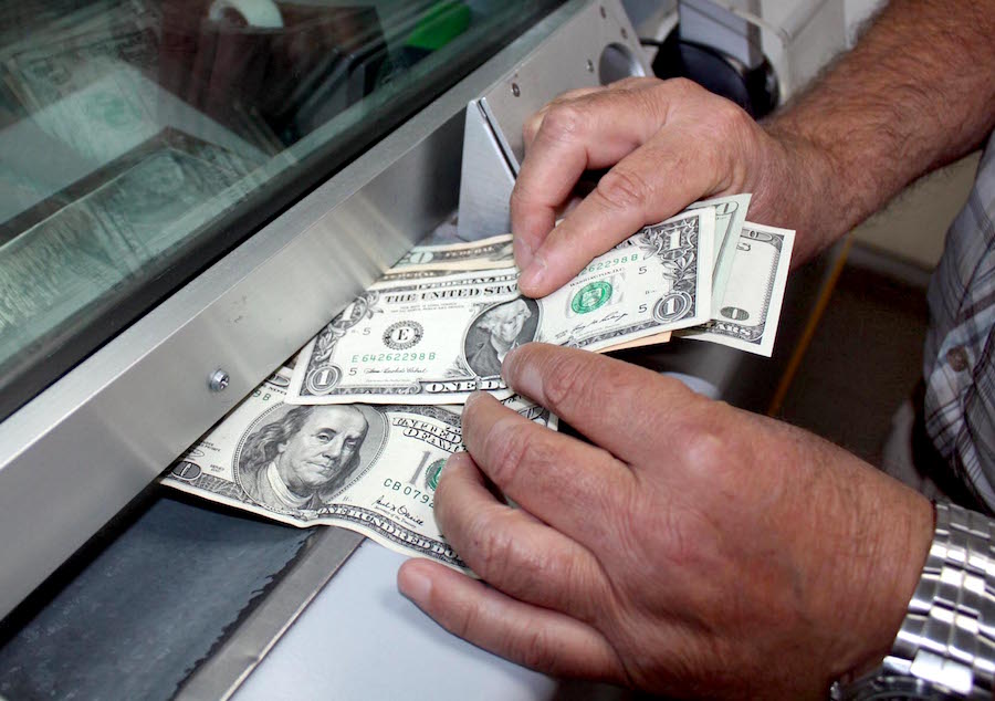 Intervención del Banco Central es clave para lograr un guaraní estable y previsible
