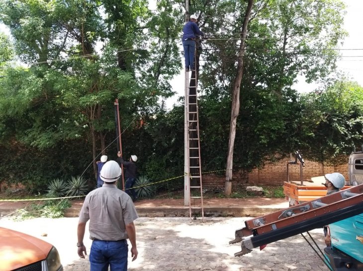 ANDE anuncia cortes de energía previstos para este domingo