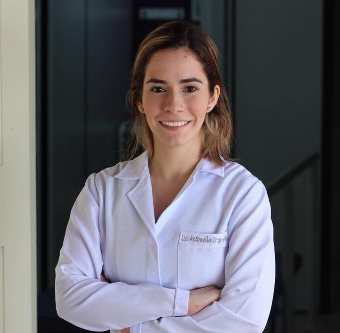 Fisioterapeuta tiktokera se vuelve viral con videos de educación postural