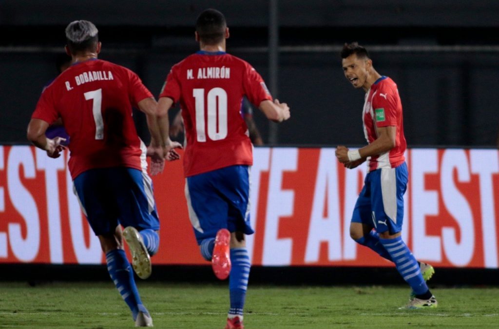 Camino a Qatar 2022: Fueron designados los árbitros para los encuentros de Paraguay