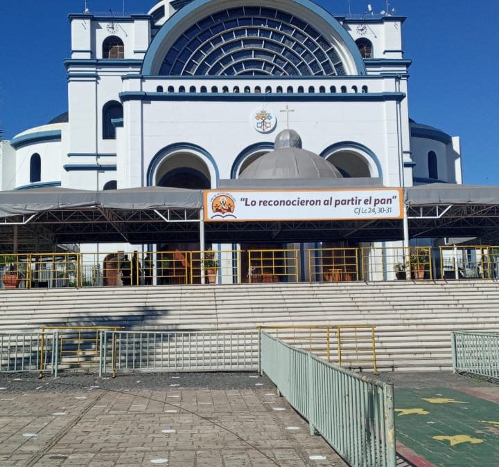 Así luce Caacupé sin feligreses, en su primer día de novenario