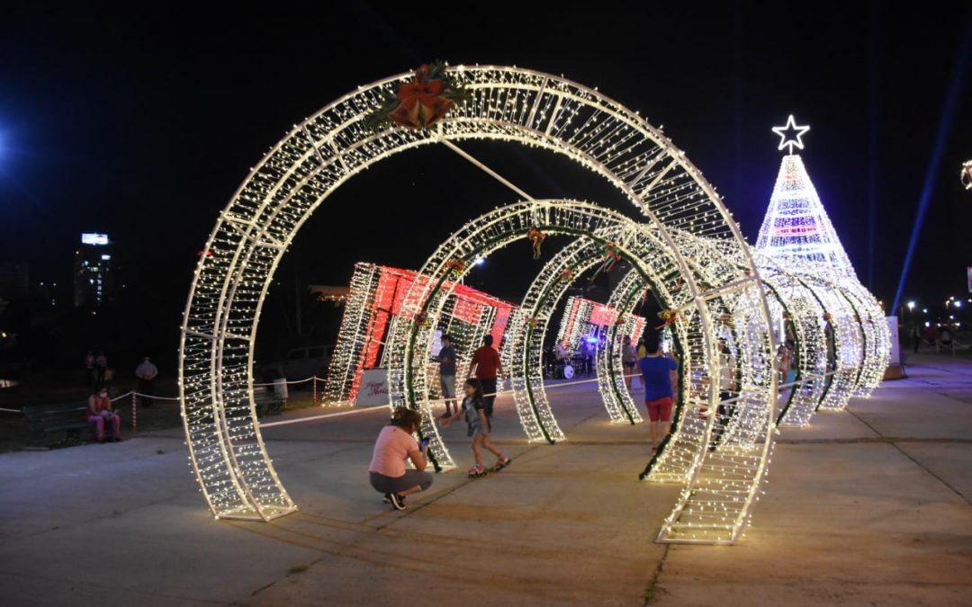 Habilitan “Parque Navidad” en la Costanera de Asunción