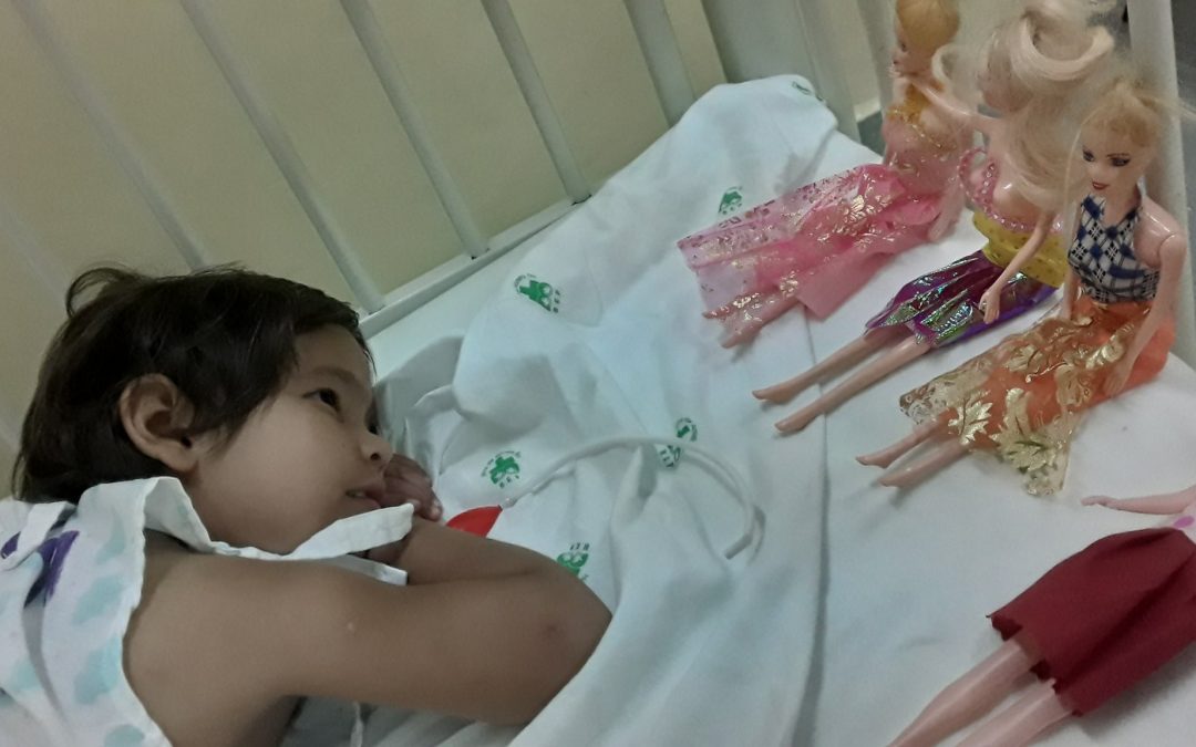 Niña con cáncer ocular requiere de solidaridad para costear tratamiento