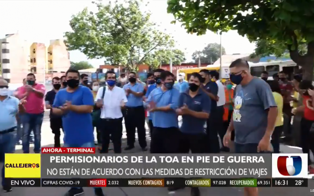 Protestas frente a la Terminal de Ómnibus Asunción