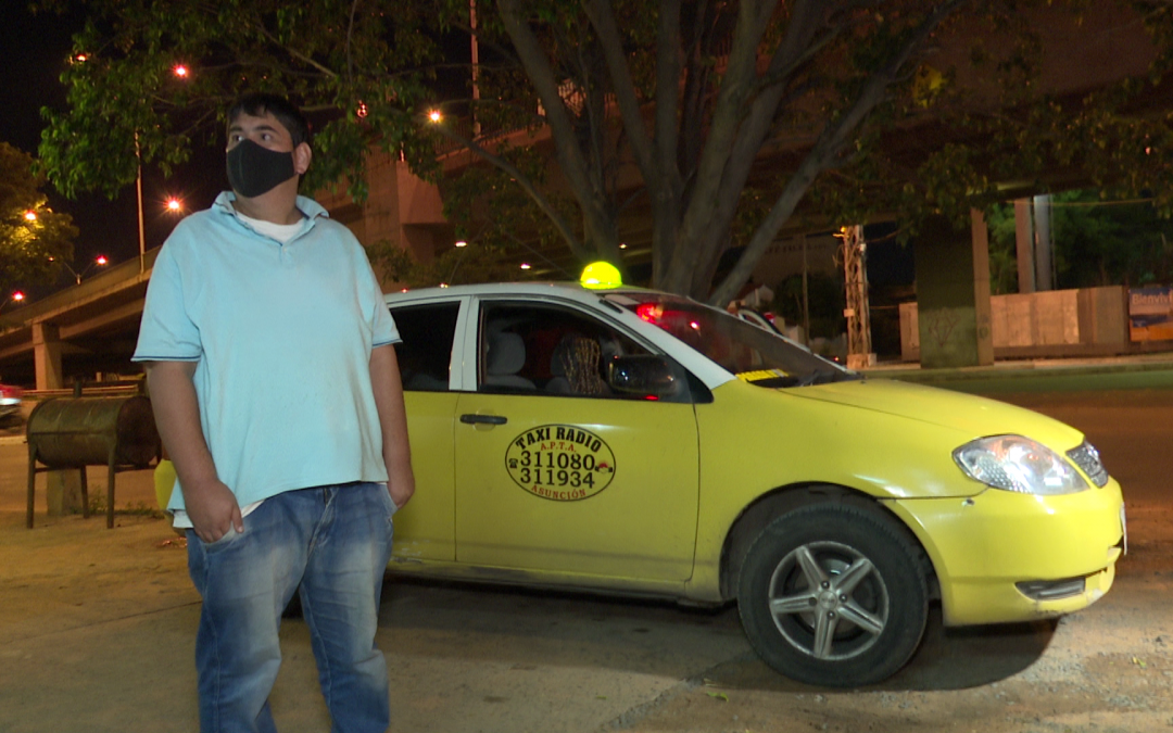Delincuentes se llevan la recaudación de taxista