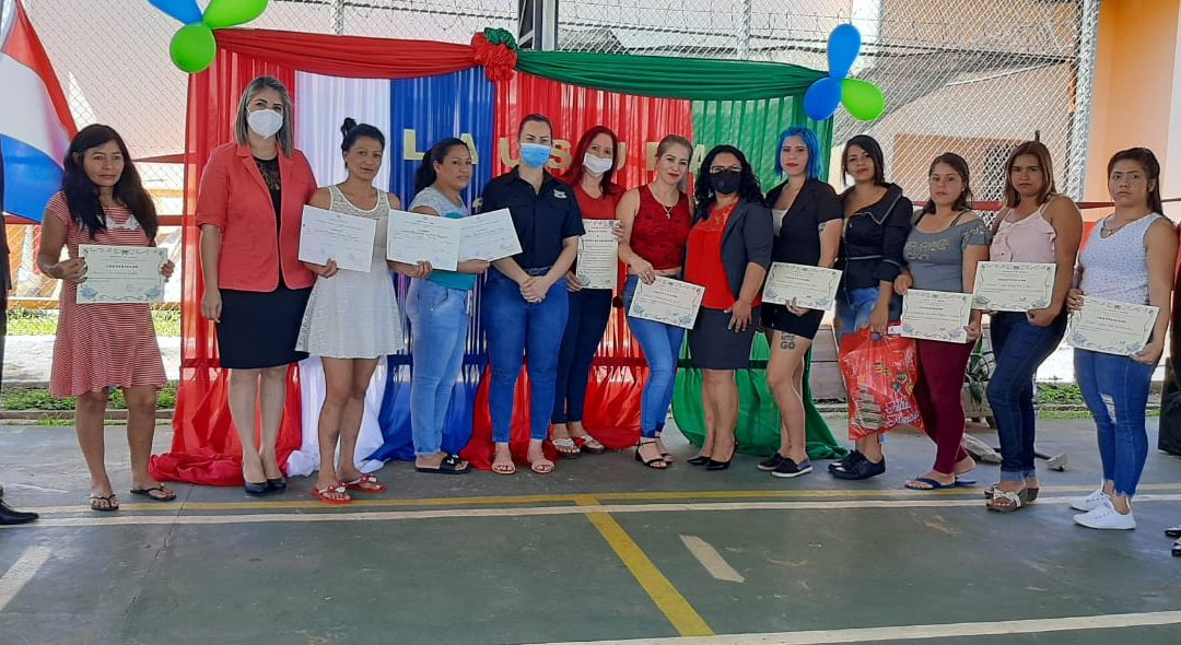 Culminan bachillerato en las penitenciarías