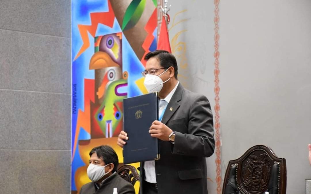 Vacunas Covid-19: Bolivia comprará 5 millones de dosis más