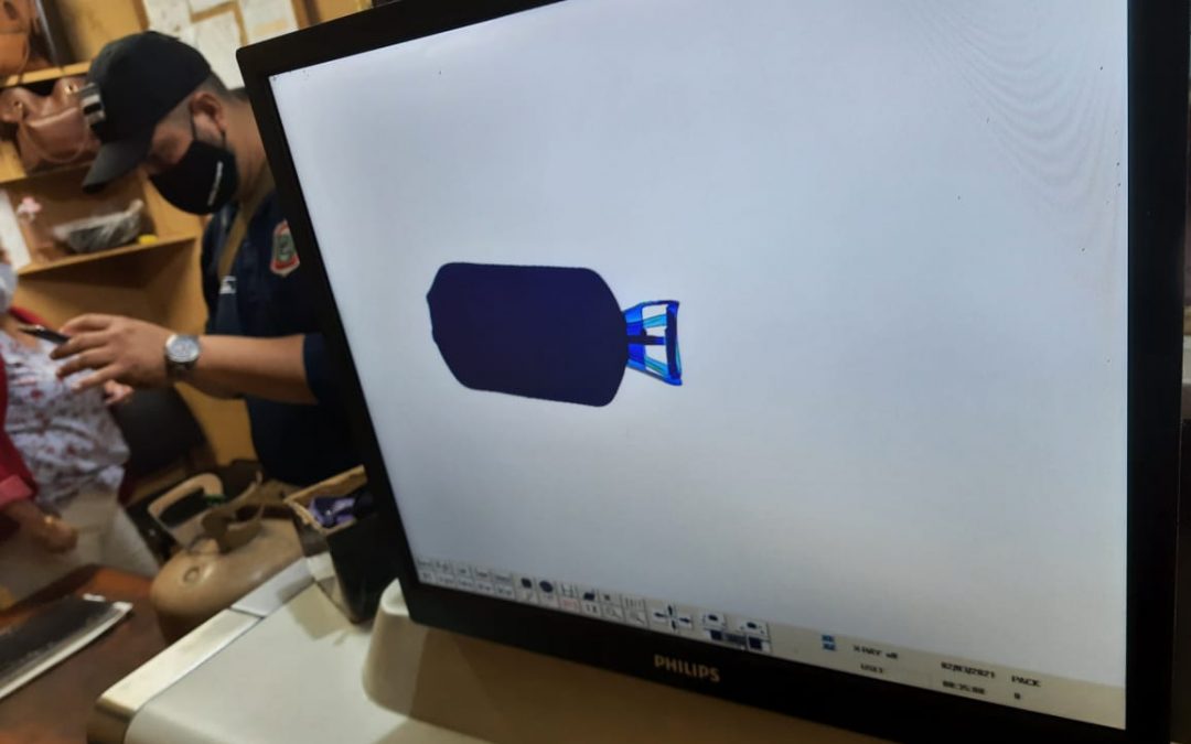 Pensaron que garrafa contenía explosivo, pero estaba llena de vino