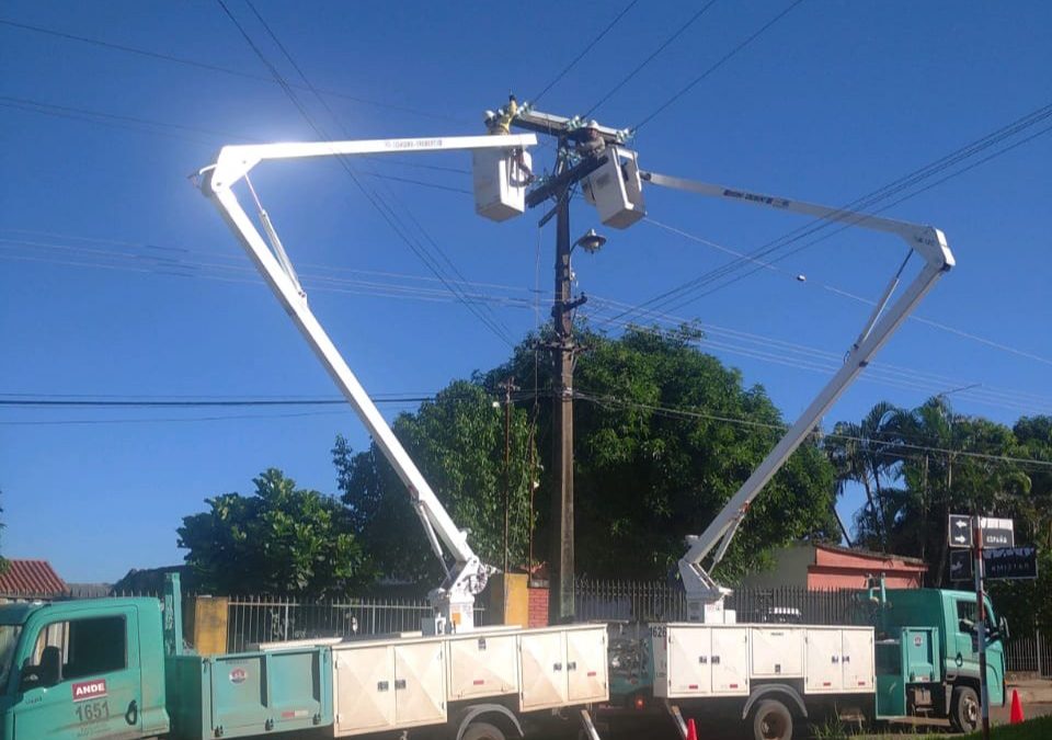 Cortes de energía en varios puntos por mantenimiento de la Ande