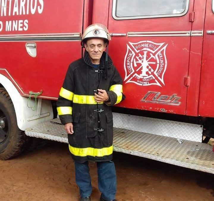 Bombero sirvió por 51 años, le detectaron cáncer, no tiene seguro médico y necesita ayuda