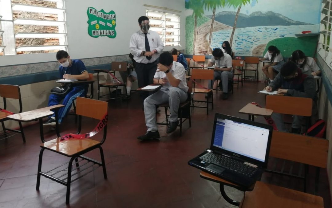 Alumnos del sector privado retornaron a las clases presenciales