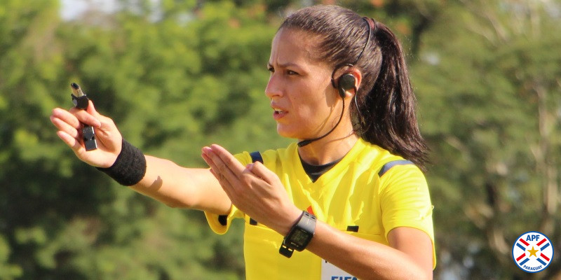 Árbitras paraguayas llamadas para la Libertadores Femenina 2021