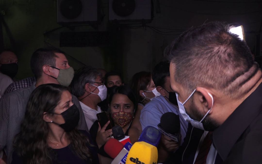 Defensor del pueblo pide disculpas a Cecilia Pérez