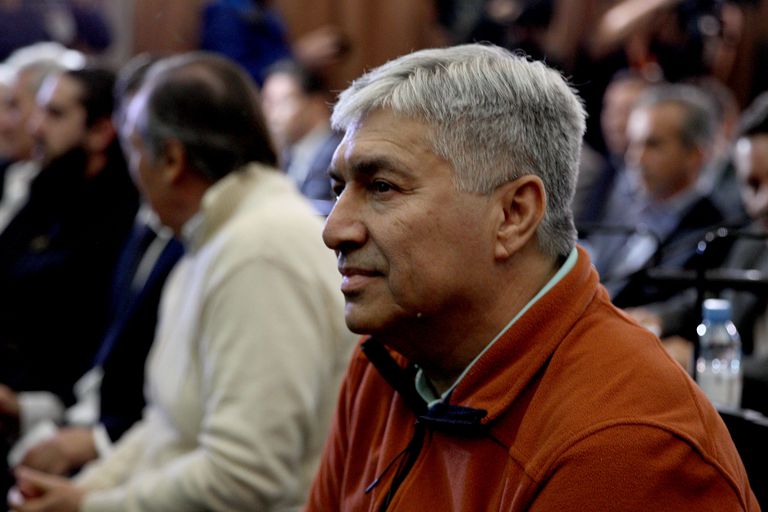 “La ruta del dinero K”: justicia argentina condena por 12 años a Lázaro Báez