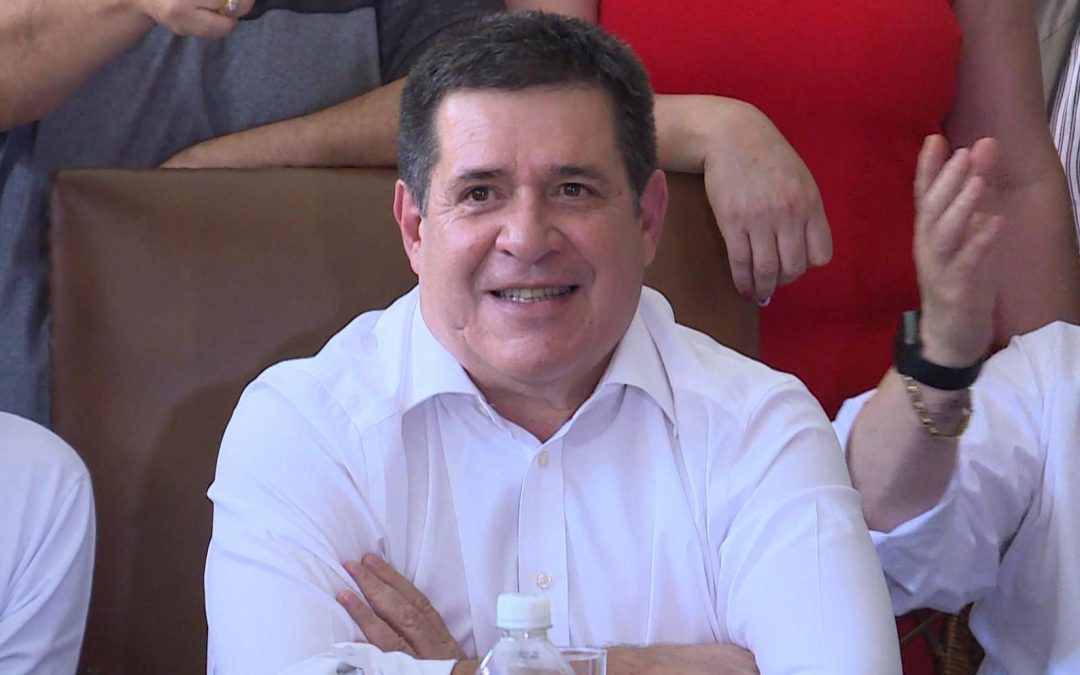 Horacio Cartes resultó positivo al Covid-19