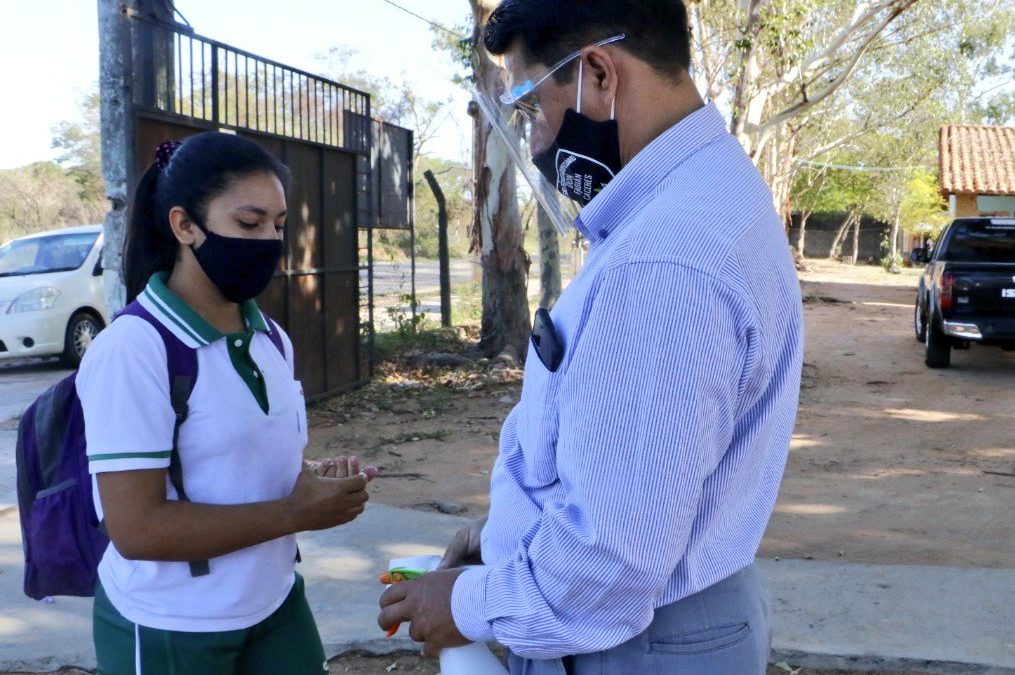 Inicio de clases: el 50% de la población educativa optó por clases presenciales