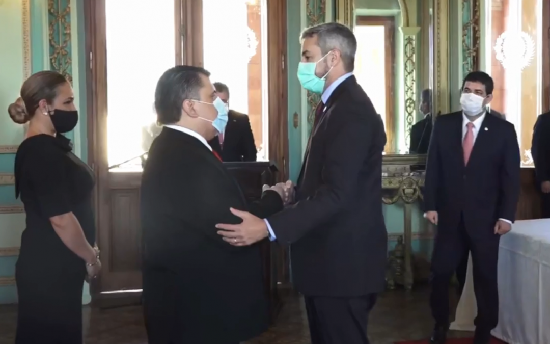 Julio Borba juró como nuevo ministro de Salud