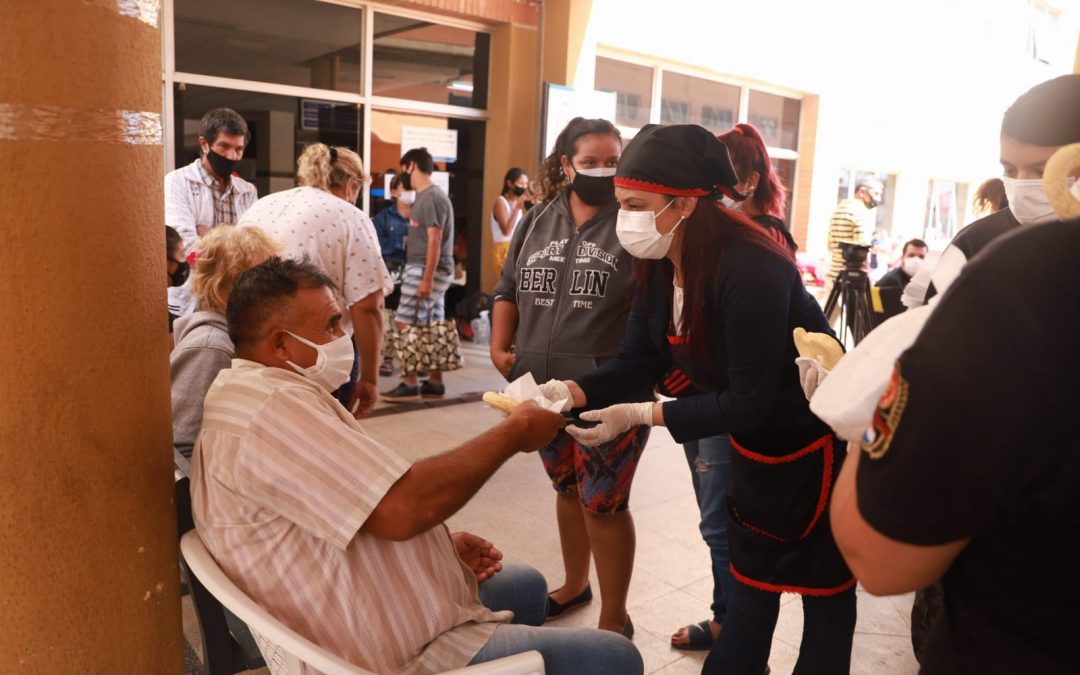 Internas del Buen Pastor elaboraron chipas que fueron donadas a familiares de enfermos
