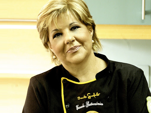 Sarita Garófalo recibe certificación de Marca País como embajadora gastronómica